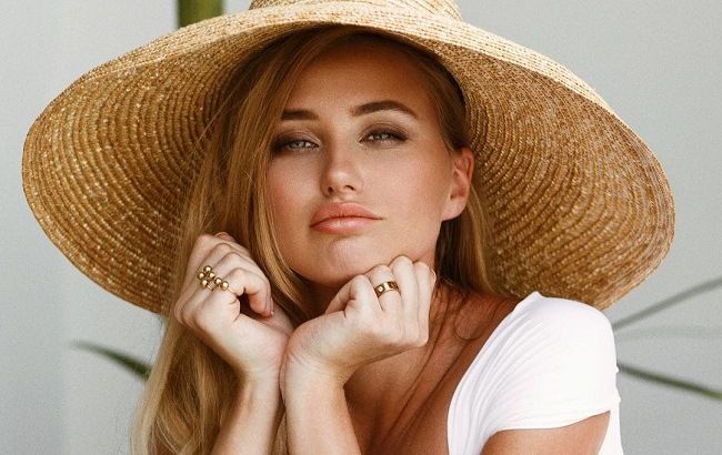 Одні емоції: Дружина Миколи Тищенка зачарувала розкішною фігурою в білосніжному купальнику