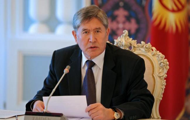 Російська база "повинна піти" з Киргизії, - Атамбаєв