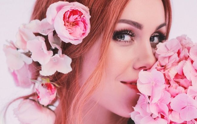 От счастья до отчаяния: ALYOSHA приглашает в свои мысли в новом клипе "Планети"