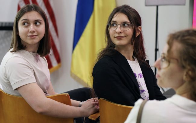 Безпечніше, ніж у США. Чому американці їдуть в Україну і залишаються тут жити