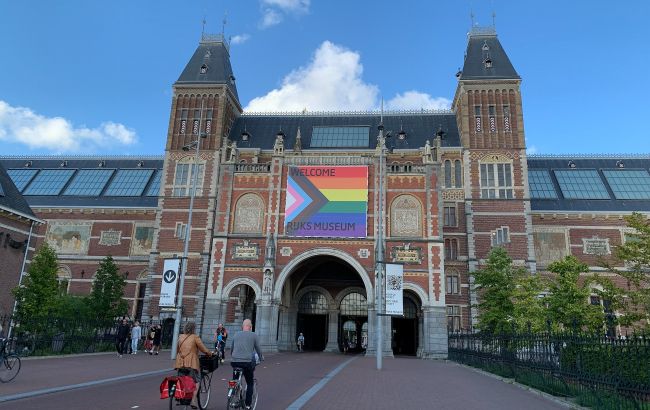 Амстердам заборонив відкривати нові готелі заради комфорту жителів міста