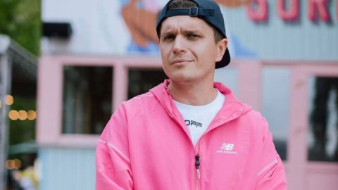 Анатолий Анатолич показал новорожденного сына и откровенно рассказал о своем отце