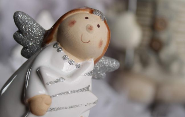 Дні ангела у листопаді: як правильно назвати дитину та кого не забути привітати