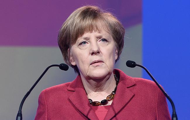 Меркель и Росс инициируют возобновление переговоров по ЗСТ между США и ЕС