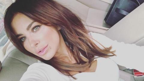 "Теперь спать": Ани Лорак в облегающем платье пожаловалась на усталость