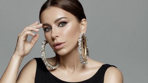 "Пантера": Ані Лорак засліпила шикарним образом у вечірній сукні