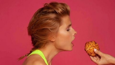 Як харчуватися ввечері, щоб не поправитися: поради Аніти Луценко