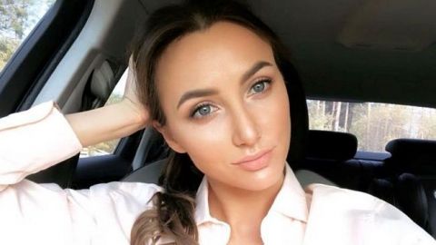 Тільки позитив: Ганна Різатдінова ефектно показала, як залишити все погане в старому році