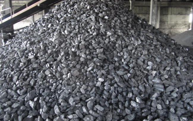 Запасы антрацита на складах ТЭС с начала апреля сократились на 10,3%