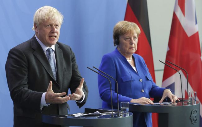 Меркель і Джонсон хочуть запобігти ескалації після атаки на саудівські НПЗ