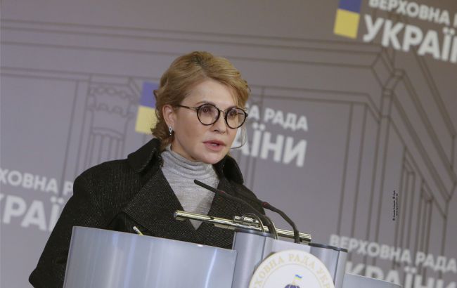 Тимошенко: влада не контролює ситуацію з COVID-19 у країні