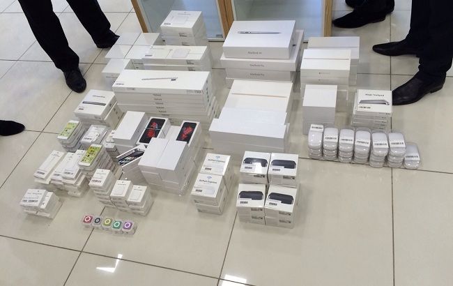 Торговцы "серыми" iPhone попали под прицел ГФС