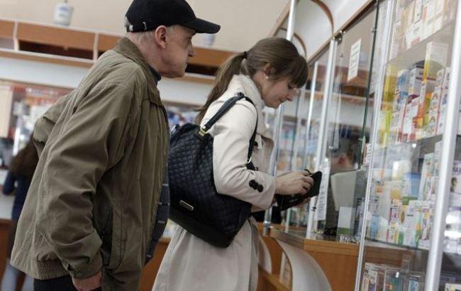 Цены на лекарства стали причиной отказа от лечения каждого второго украинца