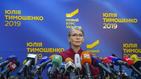 Тимошенко: наша боротьба за демократичну Україну не завершена