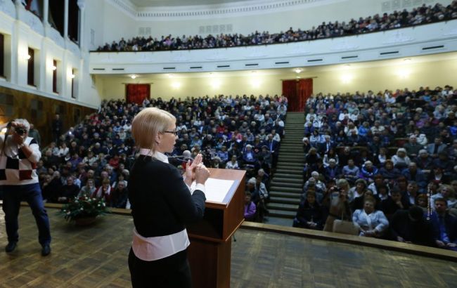 Нужно немедленно принять программу развития космической отрасли и провести санацию "Южмаша", - Тимошенко