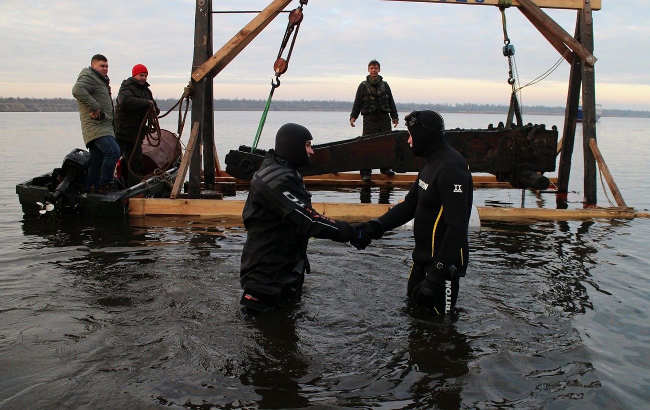 Нушаның трусикасы жоқ жыпылықтайды Күйеуім ұйықтап жатқанда, мен қалай сиқырдым