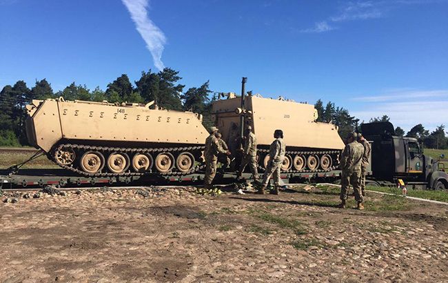 США перебрасывают тысячи танков в страны Балтии и Польшу