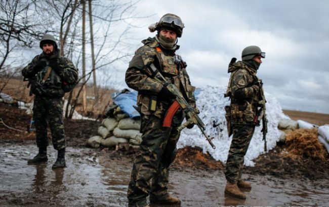 Бойовики 48 раз обстріляли позиції сил АТО, - штаб