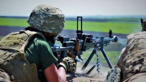 Боевики четыре раза нарушили "тишину" на Донбассе