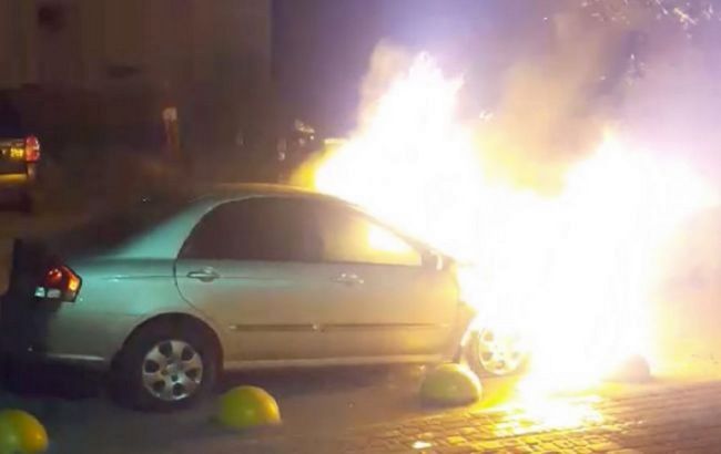 Появилось видео поджога автомобиля "Схем"