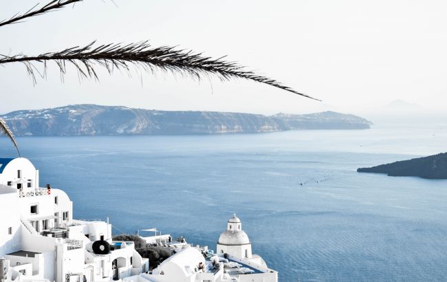 Греция продлила ограничения для туристов: как попасть в страну сегодня