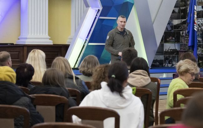 Кличко: Киев закупил квартиры для переселенцев почти на 230 млн гривен