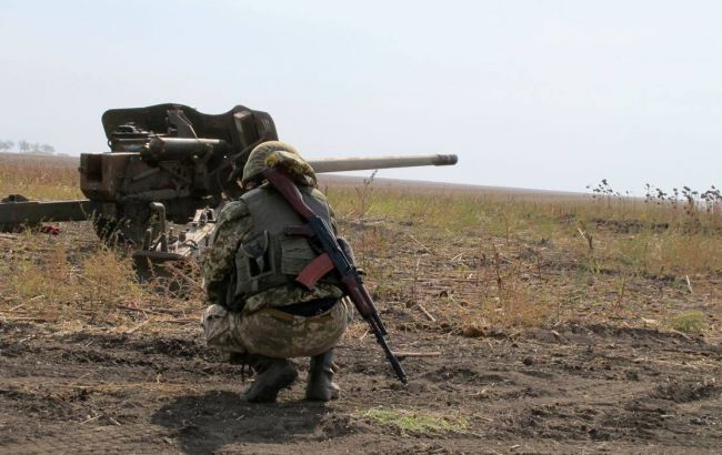 На Донбассе боевики 58 раз обстреляли украинские позиции, - штаб АТО