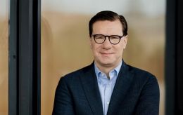 Попытки угодить Трампу ничего не дали и не дадут: интервью с немецким экспертом Нико Ланге