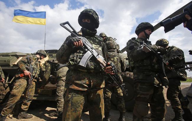 Боевики обстреляли украинских военных на Мариупольском направлении из БМП
