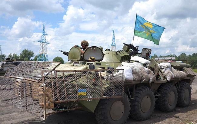 В зоне АТО в течение дня погибли 4 украинских военных, 5 ранены, - штаб