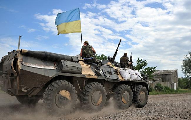 Боевики обстреляли украинские позиции в районе шахты "Бутовка" из танка, - штаб