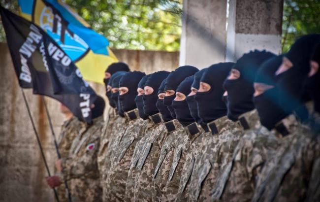 Полк "Азов" назвал инициативу по демилитаризации Широкино "крайне опасной"