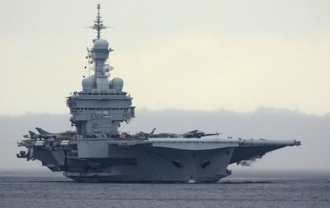 Дрон РФ переслідував один з найбільших авіаносців НАТО у світі: військові відреагували