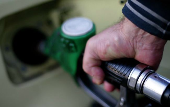 Ціни на АЗС у Києві 21 жовтня незначно знизилися