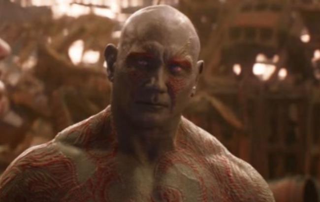 Дейв Батіста впевнений, що Дракс заслуговує на сольний фільм