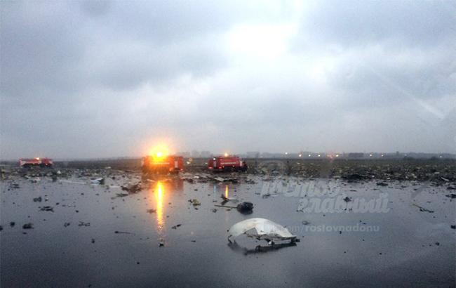 На борту разбившегося в Ростове самолета было семеро украинцев