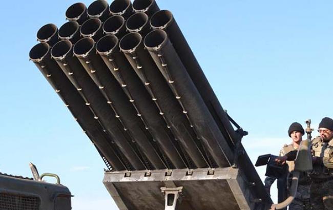 Бойовики за добу 28 раз обстріляли позиції сил АТО, - штаб