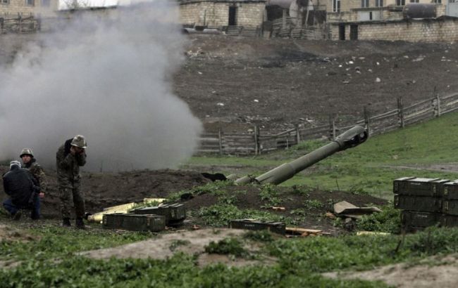 Азербайджан пообіцяв серйозну відповідь на порушення Вірменією перемир'я в Нагірному Карабасі