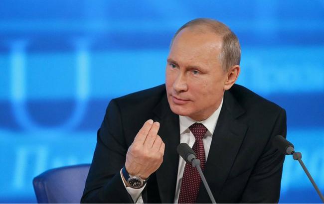 Путін підвищив пенсійний вік для російських чиновників