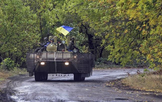 На Донбасі за добу загинули 2 бійця, 13 поранені, - штаб