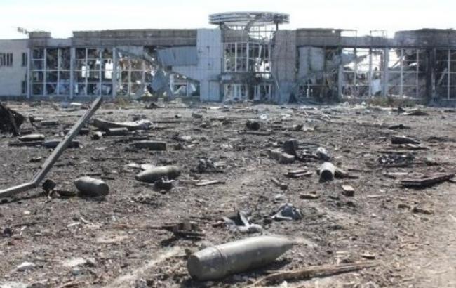 Боевики обстреляли донецкий аэропорт и Фрунзе, - штаб АТО