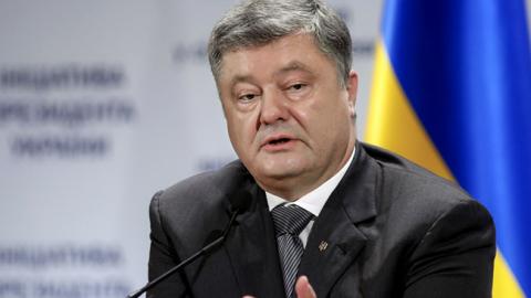 Закінчився час, коли Україна виживала тільки за рахунок кредитів, - Порошенко