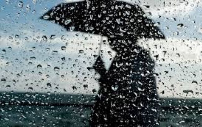 Погода на завтра: в Украине дожди, температура до +31