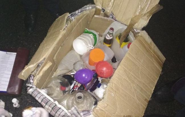 У Вінницькій області поліція на блокпосту знайшла наркотики в автомобілі