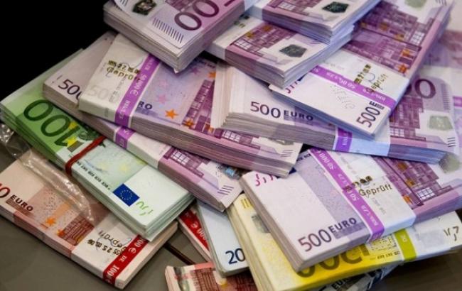 У Росії курс євро піднявся вище 68 рублів