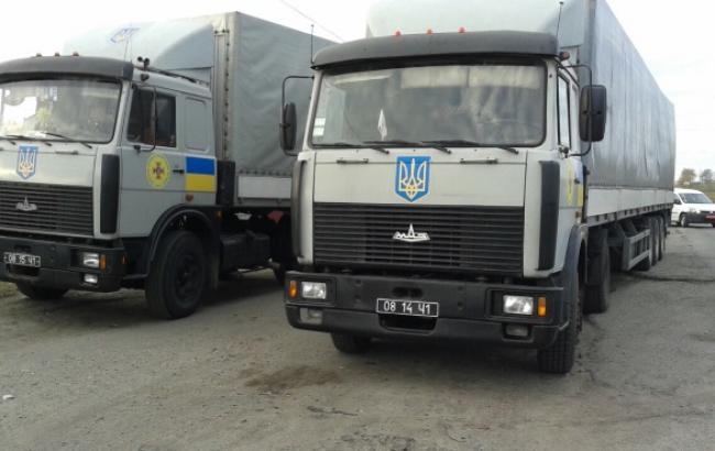 Кабмин до конца недели планирует отправить 60 тонн гумпомощи на Донбасс
