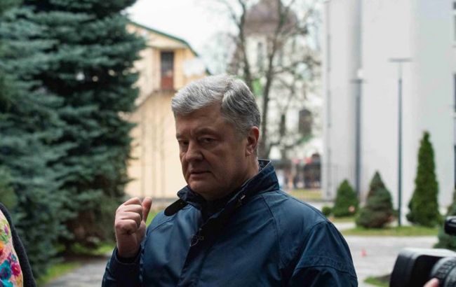 Порошенко: всі, хто любить Україну, мають об&rsquo;єднатися навколо ПЦУ