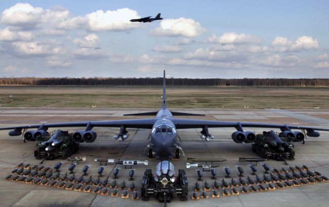 Пентагон перебросил в Европу бомбардировщики B-52H