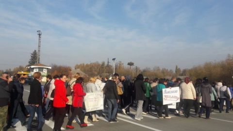 У Житомирській області перекривали трасу на Польщу