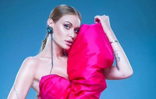 "Справжня": Слава з НеАнгелів без макіяжу показала свої "горохи"